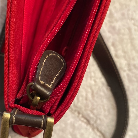 Liz Claiborne Crossbody Bag - Picture 5 of 7